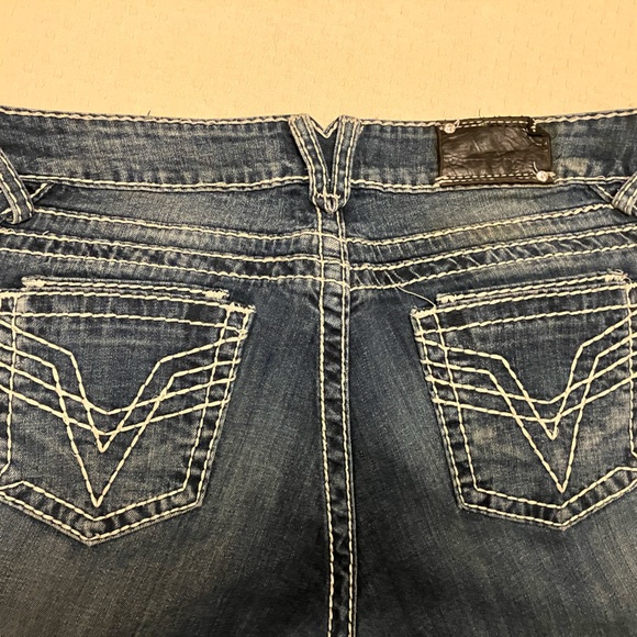 Vigoss Women’s Size 18  Bootcut Low rise Dark Wash Jeans - Picture 7 of 10